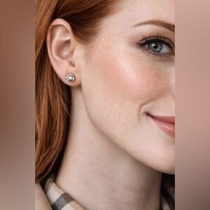 Silver Plated Earrings with Swarovski Crystal